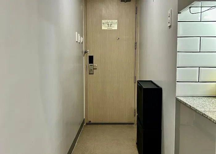 Prime Makati Near Poblacion & Malls Apartment Manila