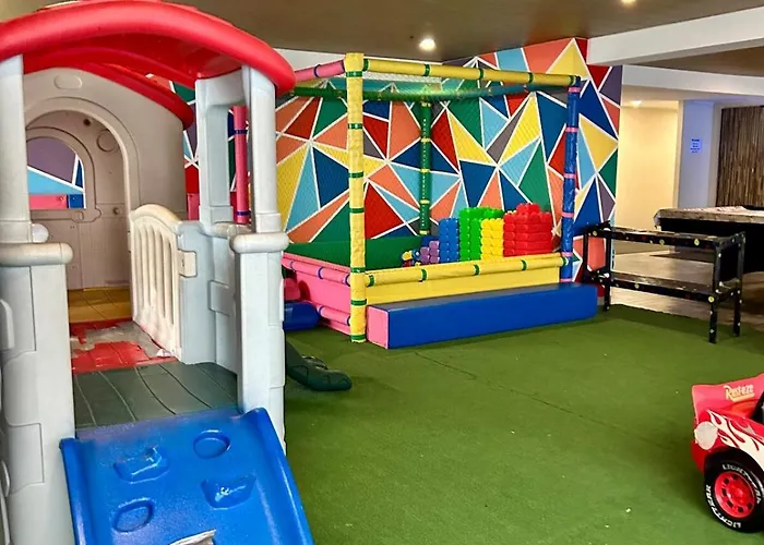 Apartment Prime Makati Near Poblacion & Malls